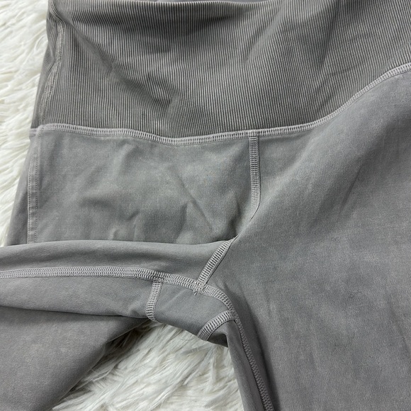 Lululemon Wunder Under Crop 23" *Ribbed Washed French Clay - Picture 3 of 5